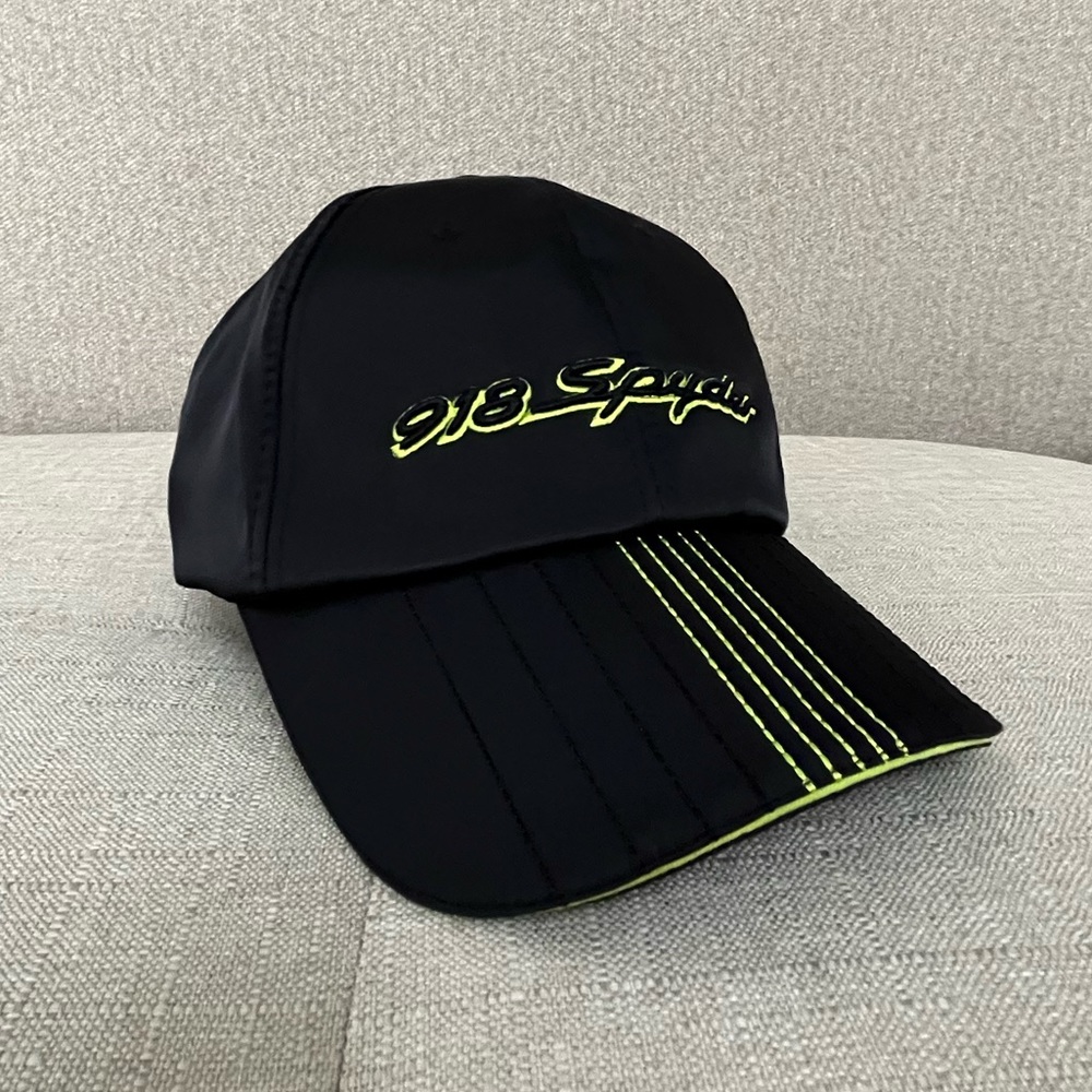 Porsche 918 Spyder Hat Brand New